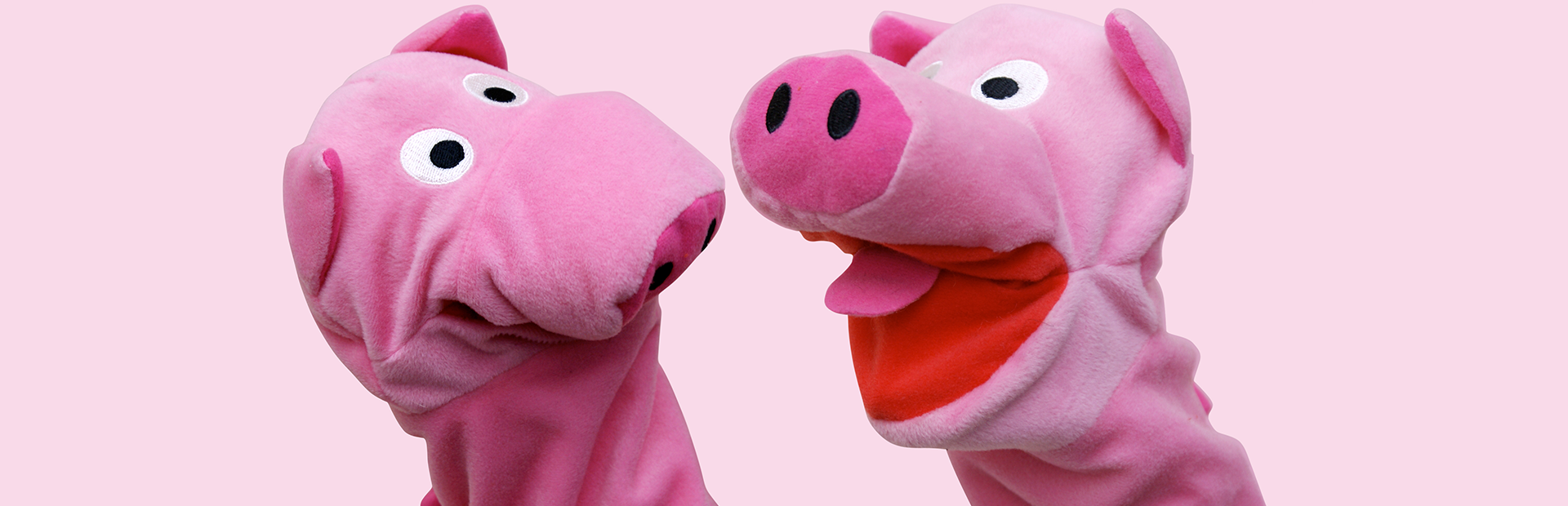 Puppetry in play therapy helps kids express emotions